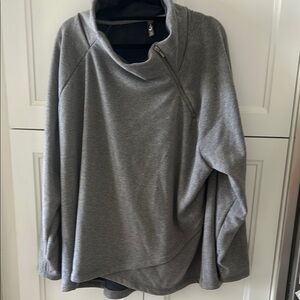 Gray Women's Sweater/ throw over ( box B)